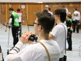 3-WKT-Regionalliga-Sued-Recurve-2018-Stocki_Fernglas