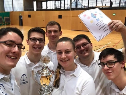 Foto 26.02.17, 18 02 04