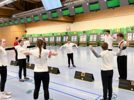 Aufwärmen bei der Landesmeisterschaft Halle