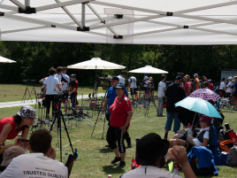 Warten  bei der Bayerischen Meisterschaft im Freien