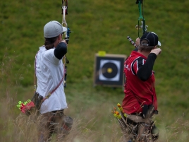 Florian-Stadler_Compound-Herrenklasse-links-SILBER