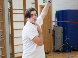 Gaumeisterschaft-Halle-2018--Aufwaermen-Gruppe2-Marcel