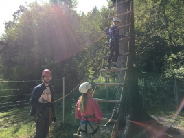 Aufstieg roter Parcour Kletterwald Bogenschützen TSV Natternberg