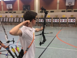 Ergoldinger-Nikolausturnier-2017-Lorenz_loesen